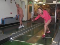 std-naked-bowling-5760 