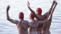Winter solstice swimmers take nippy nude dip in Hobart1 